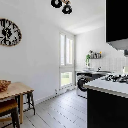 La Tour Apartment *